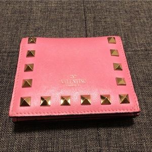 Valentino Garavani- Small Rockstud Wallet